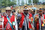 H.E. Governor receiving festival plaque from Longte Haate Festival celebration Chief Patron Tanga Byaling at IG Park, Itanagar: 15/04/2010