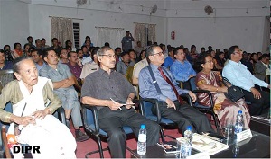 The Governor of Arunachal Pradesh Shri JP Rajkhowa and the First Lady of the State Rita Rajkhowa during the premiere screening of the short animation film, �Abotani� at Rajiv Gandhi University, Rono Hills, Doimukh on 28th October 2015.  