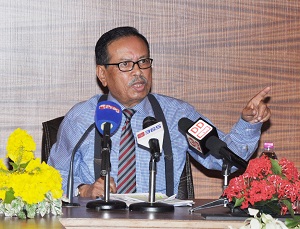 The Governor of Arunachal Pradesh Shri JP Rajkhowa addressing a �Press Meet� at Raj Bhavan, Itanagar on 3rd November 2015