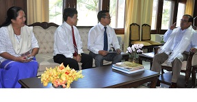 The Governor of Arunachal Pradesh Shri JP Rajkhowa with the State Information Commissioners, Shri Matheim Linggi, Smt Nanom Jamoh and Shri Abraham K Techi at Raj Bhavan, Itanagar on 8th June 2016.