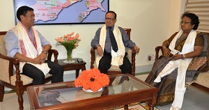 The Chief Minister Shri Pema Khandu called on the Governor Shri JP Rajkhowa at Raj Bhavan, Itanagar on 13th August 2016. Also seen The First Lady of the State Smt Rita Rajkhowa.