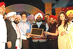 Governor Gen J.J. Singh receiving the Punjabi Ratna Award conferred by the World Punjabi Organisation at New Delhi, in recognition of his invaluable service  to the nation.